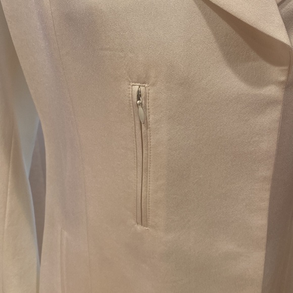 Callaghan fabulous unique blazer, full lining, 3 buttons, S - Picture 4 of 16